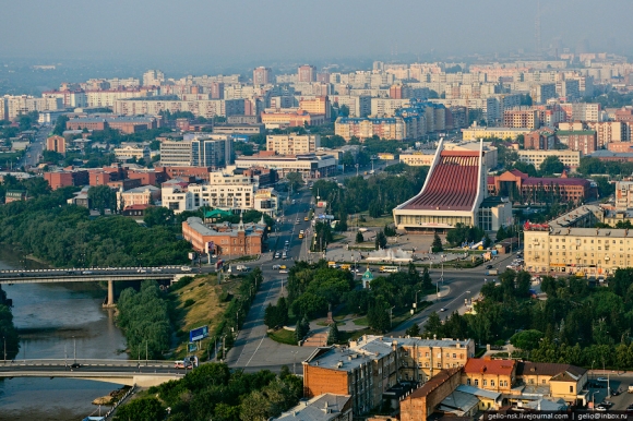 Чиновники Омска причинили городу ущерб на 1 млрд рублей