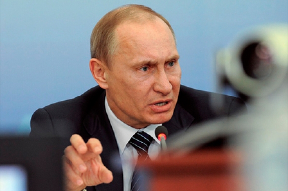 Владимир Путин жестко отчитал Минстрой и Минстранс