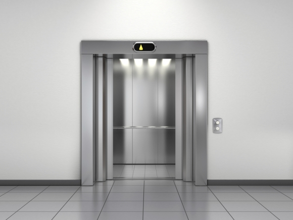 ГД поддержала законопроект о штрафах за нарушение правил работы лифтов