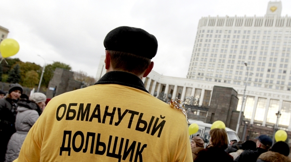 В Красноярске 105 дольщиков доверили деньги фирме без разрешения на стройку