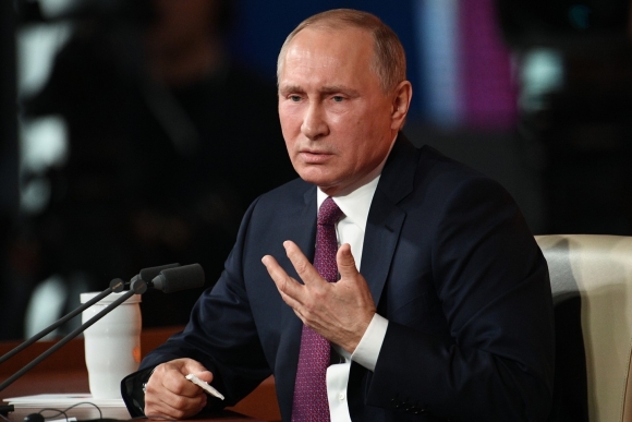 Путин поручил обсудить включение стройотрасли в перечень пострадавших
