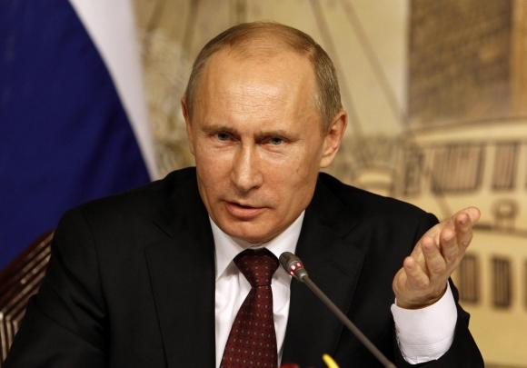 Путин дал поручения по развитию строительства -  от ИЖС до техприсоединения к сетям