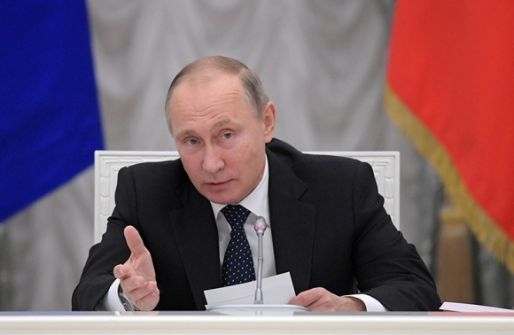 Путин согласился обсудить вопрос ограниченного въезда трудовых мигрантов