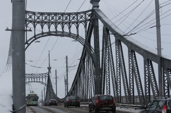 Эксперты просят Минстрой разрешить строительство первого в РФ автодорожного моста из алюминия