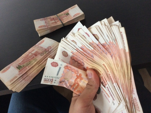 Эскроу-счета в России переполнены деньгами, заявил депутат