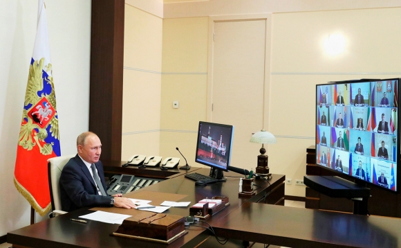 Путин в среду обсудит стройку с правительством