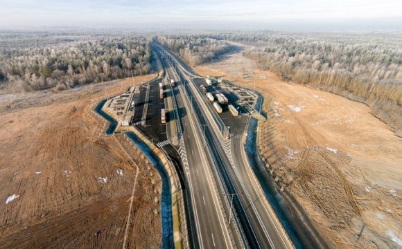 В 2021 году в России построено 153 км новых автодорог и освоено 99% выделенных средств