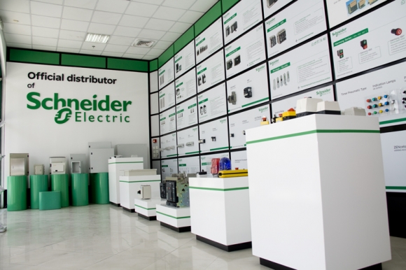 Schneider Electric приостановила инвестиции и поставки в РФ и Белоруссию