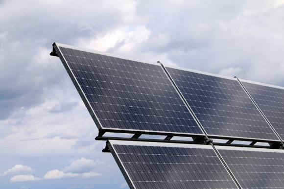 В Свердловской области построили три солнечные электростанции