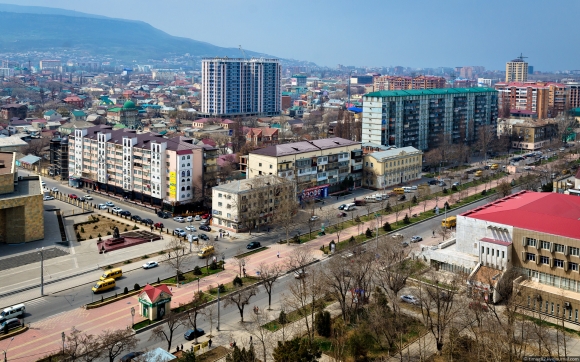Как и из каких <br />
материалов строят<br />
в Дагестане?