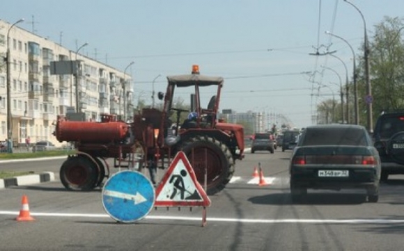 Власти Брянщины <br />
срезали  расходы<br />
на ремонт дорог