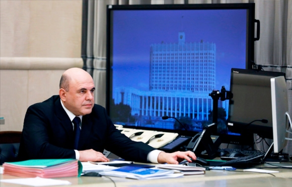 Михаил Мишустин дал поручения по строительным кадрам, материалам и кампусам