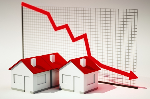 Спрос на новостройки во 2 квартале упал на 22%, цены встали